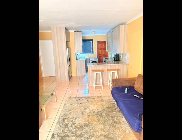 3 BEDROOM HOUSE FOR SALE IN CLAYVILLE